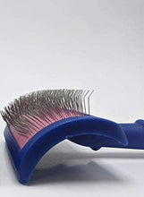 Load image into Gallery viewer, Show Tech Transgroom Tuffer Than Tangles Slicker Brushes